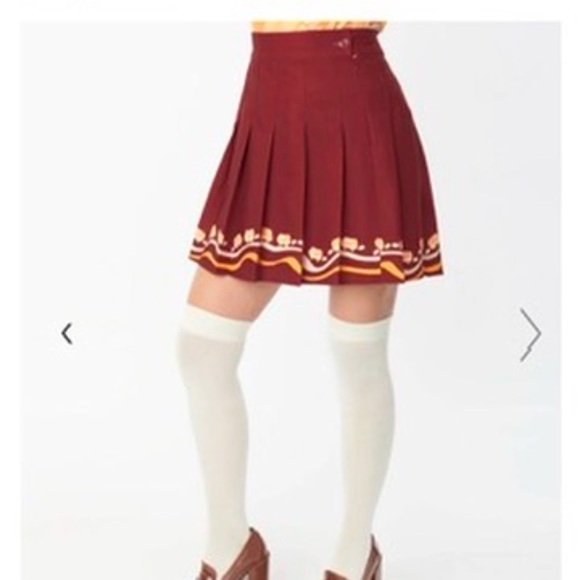 Scooby Doo x Smak Parlour Mystery Machine Border Mini Skirt, Maroon, M/6-8, NWT - Picture 5 of 7